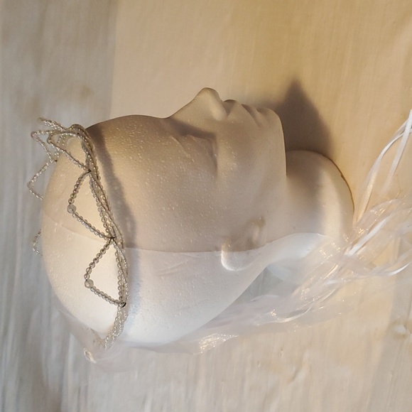 ๐4/$25 Girls Princess Beaded Tiara - Pearl White - Picture 4 of 8